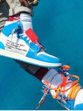 Nike Jordan 1 Retro High OG x OFF-WHITE UNC
